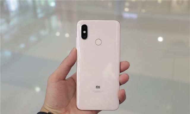 e30|用了3年的小米8，如今换到华为P50 Pro，心里话不吐不快