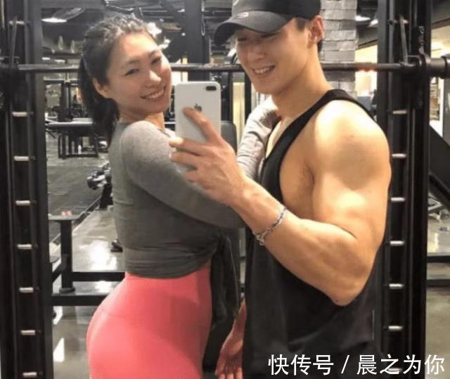 压力|42岁韩国美女健身多年，和比她小十几岁男友恋爱没压力，健身让她冻龄