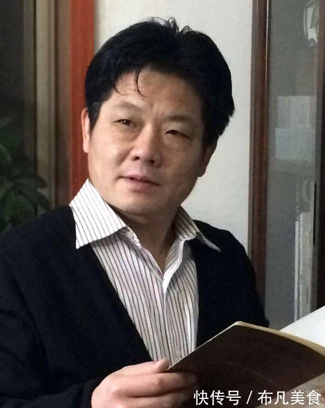 中国画@画家张津梁创作的《观音圣像》,清新疏朗、雅俗共赏