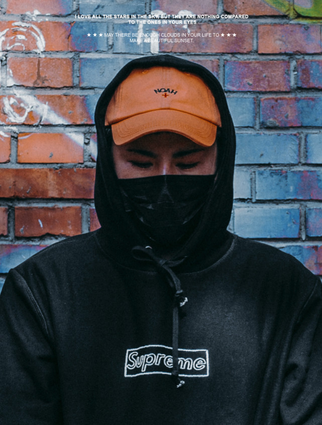 卫衣 Supreme x GCY郭春雨 2022 联名系列单品海报公布,争议性新作