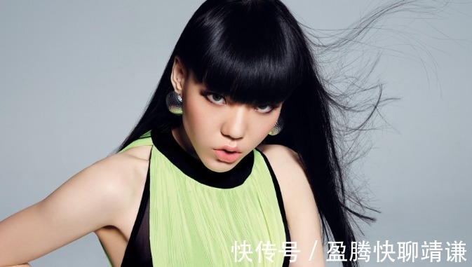 黃霄云|頂流吳莫愁如今怎么了，縣城跑場！