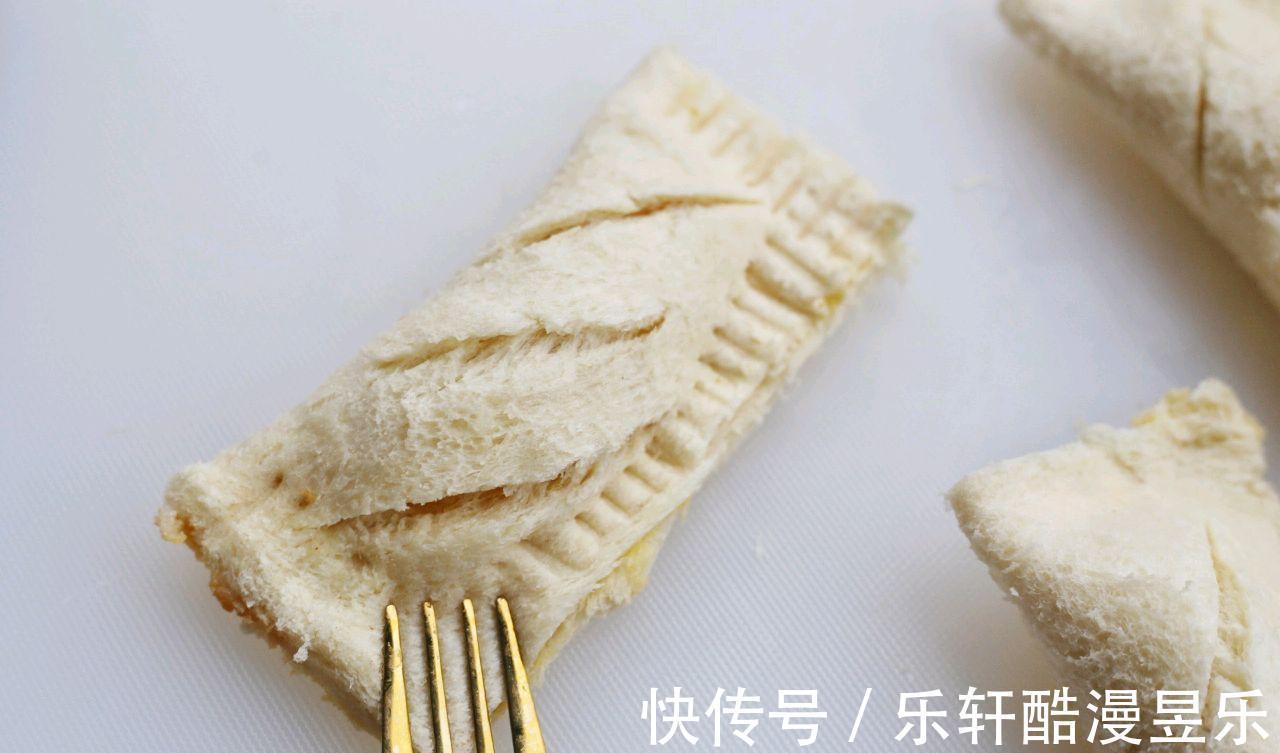 吐司|4片吐司，1个苹果，教你做好吃的苹果派，大人孩子吃不够