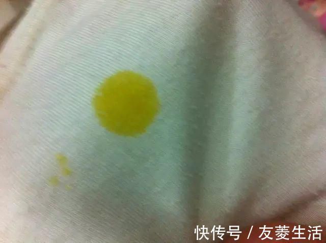 羽绒服再也不用出去洗,教你一招立刻弄干净!