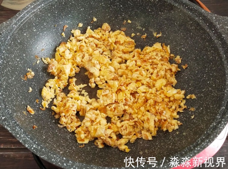 三鲜馅|入伏饺子,吃韭菜馅是“外行”!就吃这馅,1瓜1蛋,鲜上加鲜,香