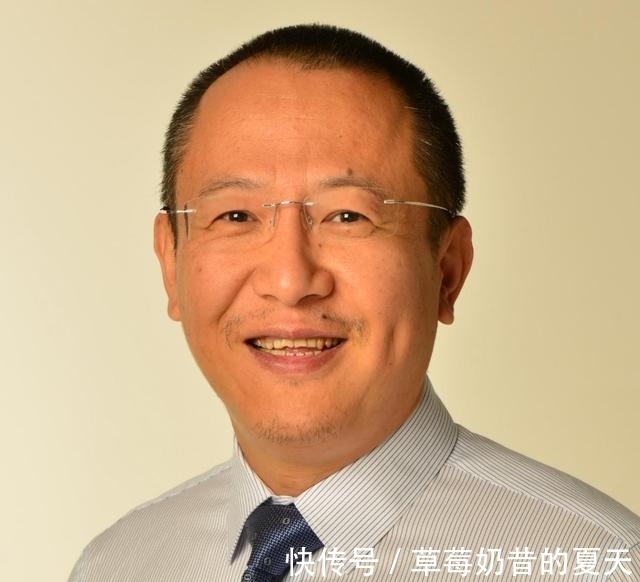 院长|艺术的本质是那些从来不变的东西——山工艺数字艺术与传媒学院院长顾群业访谈