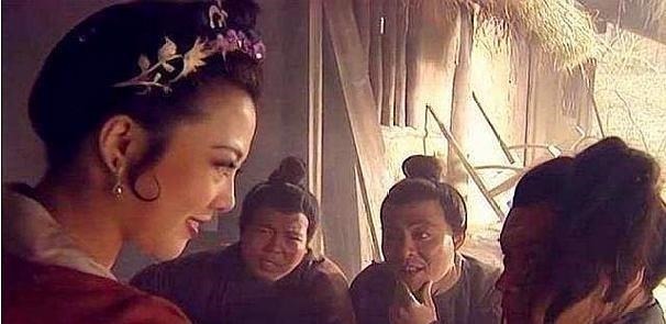 武松$武松一生中的三个女人一个不能爱,一个不敢爱,一个不值得爱!