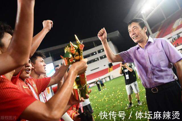 瑟瑟发抖|吓跑赞助商联赛一团糟国足还那样，陈戍源三招还原中国足球真面目