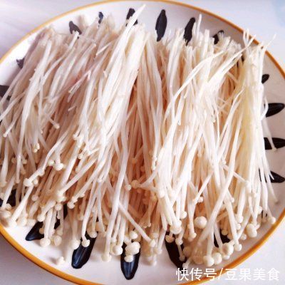 剁椒酱|#夏日开胃餐#蒜蓉蒸金针菇