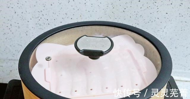 鸡胸肉|香甜可口的鸡肉玉米肠在家做,好吃又美味,营养又健康!