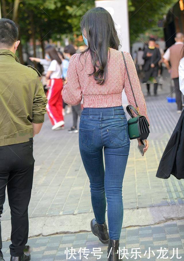 打底裤|“职场御姐”专属的打底裤，好一个“侧颜杀”，时髦显瘦又减龄