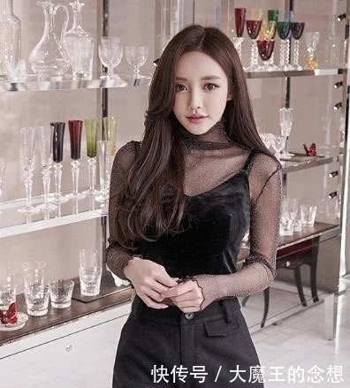 网纱|同样的网纱打底衫,孙允珠穿出不一样的视觉效果