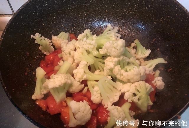 我家|这道菜酸甜开胃，营养美味，我家隔三差五就做一回，全家人都爱吃