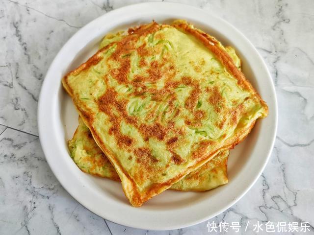 早餐|我家最受欢迎的早餐饼,手不沾面,十分钟就上桌,营养搭配太美味