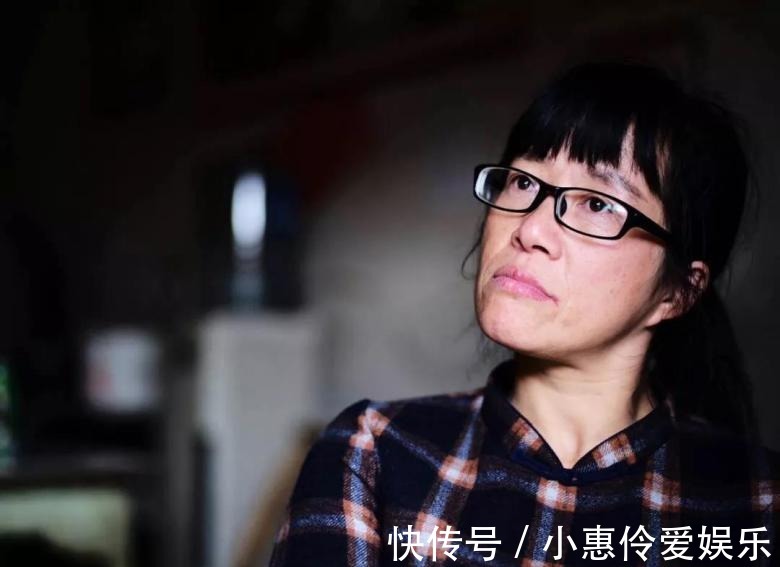 新雁|被他骂一年多,余秀华却公开写情书表白:亲爱的你骂得我魂不守舍