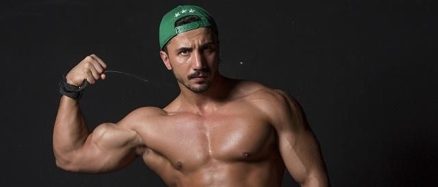 雄性激素过旺的男人,可能有两个特征,你若能占1个,恭喜了