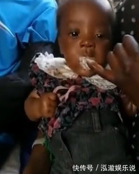 妈妈|四张图告诉你,非洲妈妈是怎么喂孩子的,网友泪目了