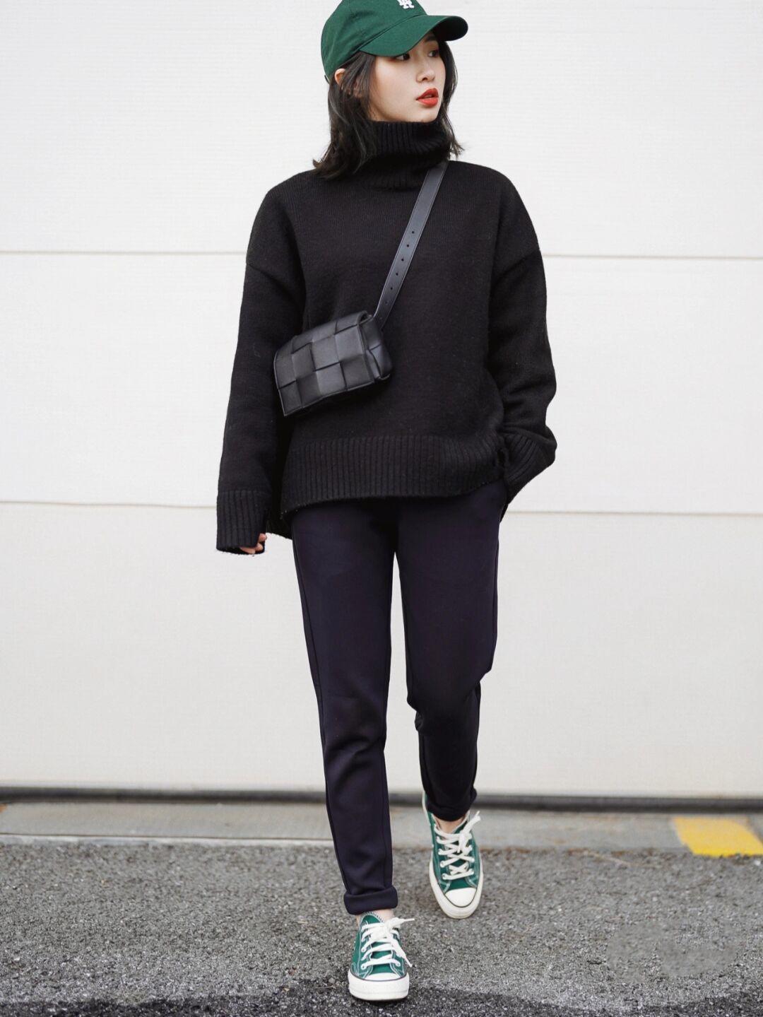 博主|气质是由内而外散发的,会穿“毛衣”很重要,美的像小姑娘