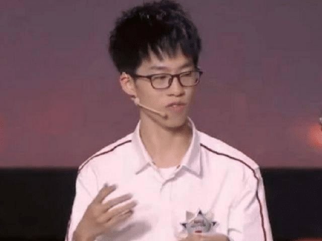 高中生|当初被称为“最强脑王”的郑林楷,被清北大学追着录取,现在怎样了