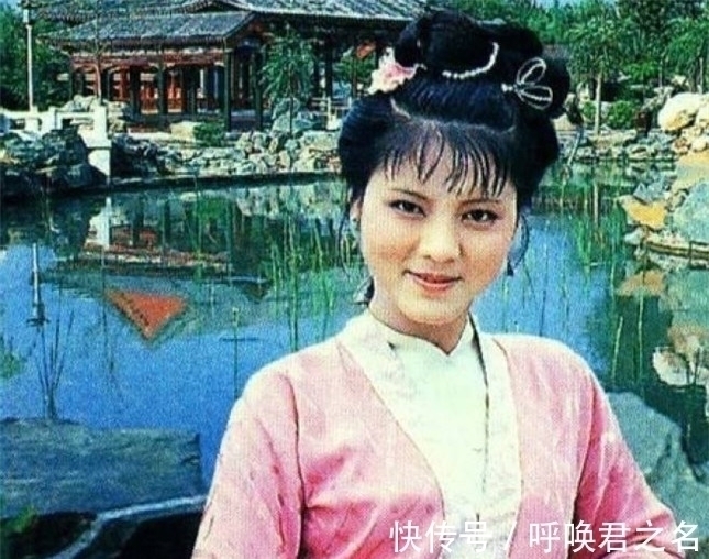 八人#红楼梦:袭人主动地向宝玉索要名分,不料却碰了一鼻子灰