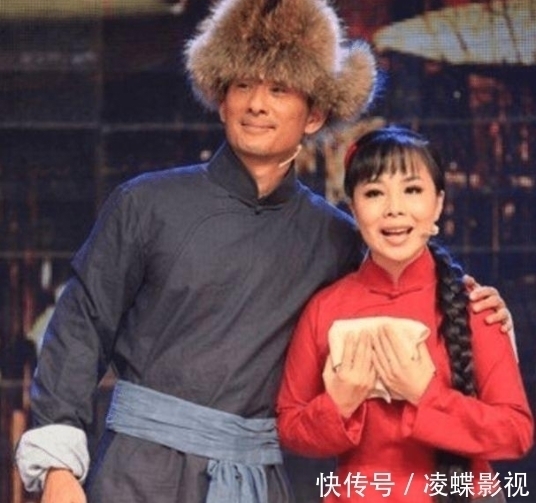 從星光大道冠軍到“人人喊打”，52歲的阿寶再惹爭議，他做了啥？