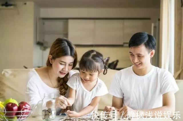 家长|孩子到了这个年龄,家长应该给娃零花钱自己管,长大后才更会赚钱