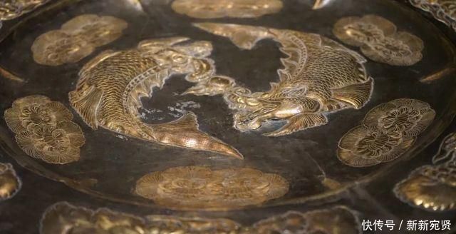 契丹贵族墓画了幅汉人美女图,还题诗说“征辽”