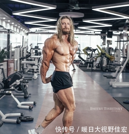 骑自行车|147公斤到95公斤的转变,从大力士到“肌肉型男”