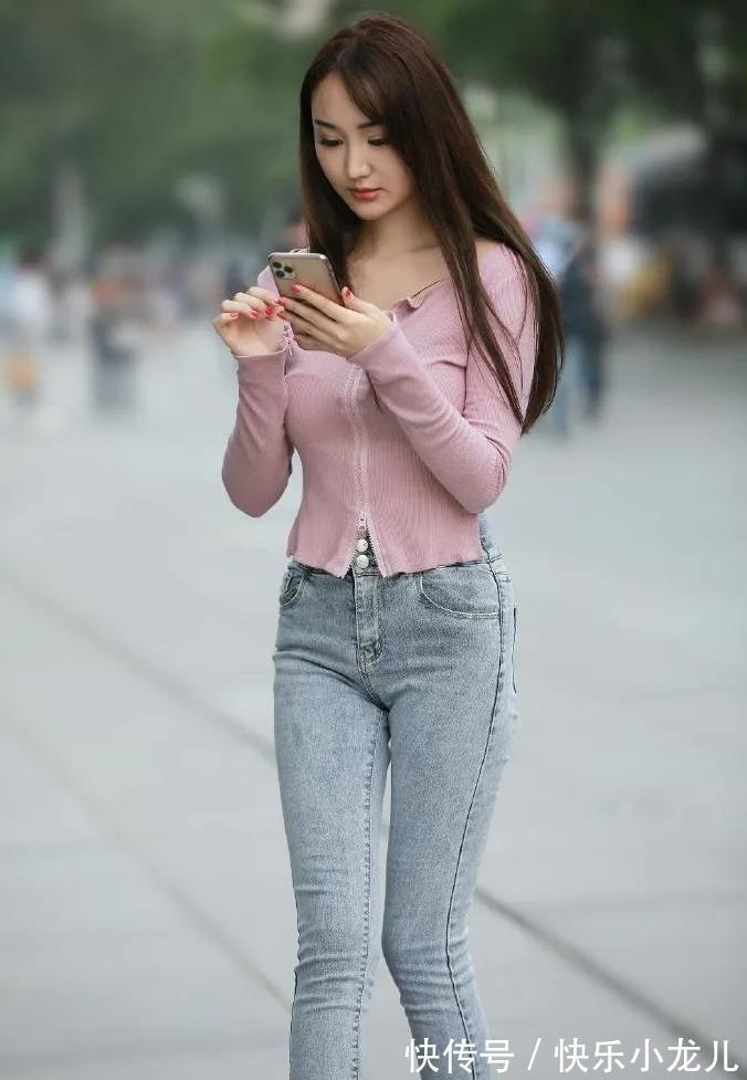 穿搭|这么迷人的美女!从任何角度看,这种美的魅力都越来越吸引人