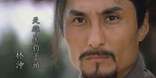 王英@梁山最后一战时,扈三娘为啥晚上要去见林冲?答案应是这样的