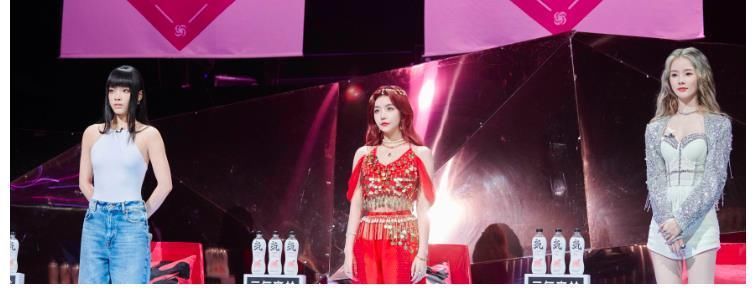 《爆裂舞台》:单依纯被淘汰,安崎陈卓璇刘柏辛谁将在决赛胜出?