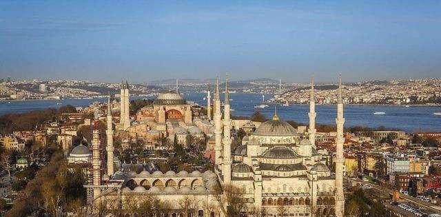 古城|三世纪危机后，君士坦丁一世的努力，古城拜占庭建都的优势