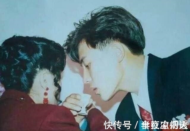 照片|父母年轻的合照像兄弟,儿子无法谈定:爸,当年你怎么下得了手