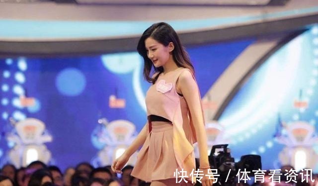 非诚勿扰“外卖”小哥，刚登台24盏灯全灭，女嘉宾赶紧下台