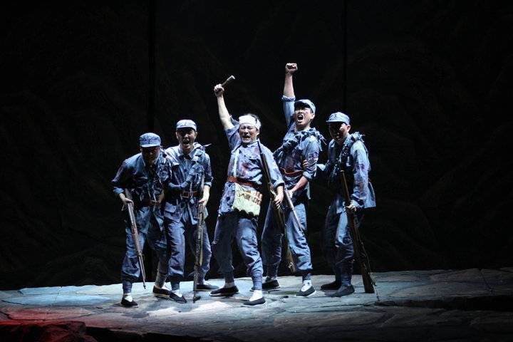 话剧|话剧《乳娘》今晚上演！海量剧照先睹为快