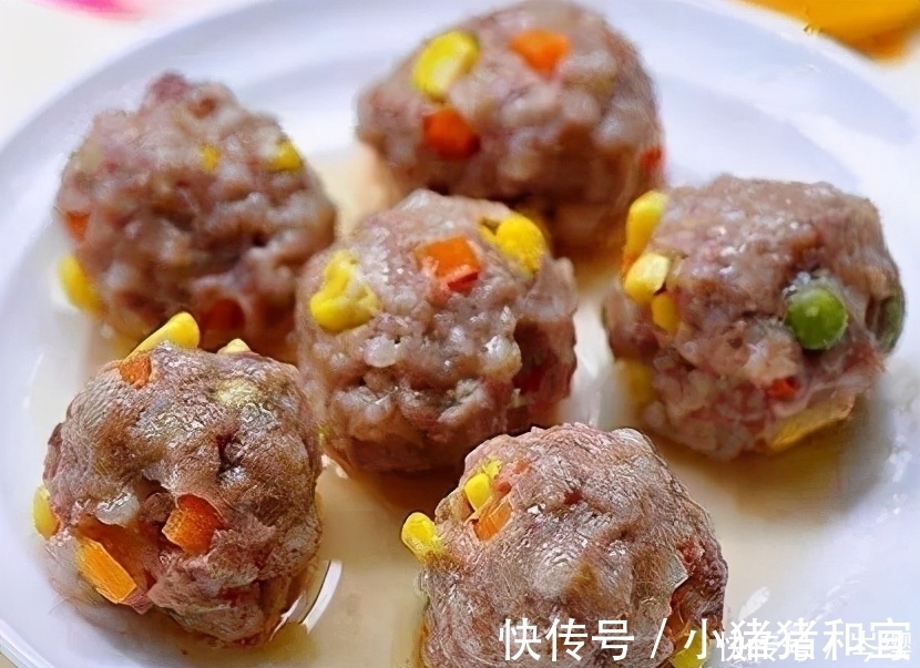 玉米淀粉|超好吃的香芋丸子，赛过狮子头，软糯香甜，颜值极高，做法简单