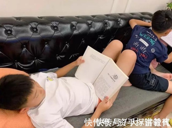 家长|双减后的周末,老师突然要求家长上传生活照,有人爆出了“猛料”