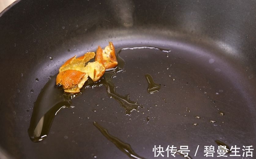 煎鱼不散、做鱼不腥，跟五星行政总厨学的技巧，做啥鱼都好吃！