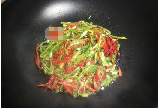 北方人最爱的土豆做法，筋道喷香不油腻，南方人吃了都说好！