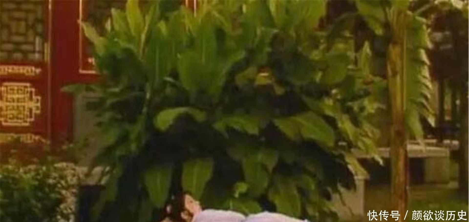 古人|古人发明的“春凳”,宾馆的床尾都会有一个,有啥用?