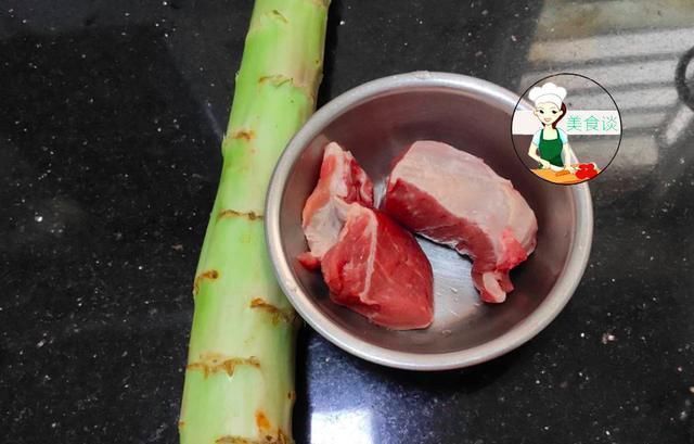 脆嫩|这两样食材一起炒,真不错,鲜香脆嫩,简单又营养,难怪儿子爱吃