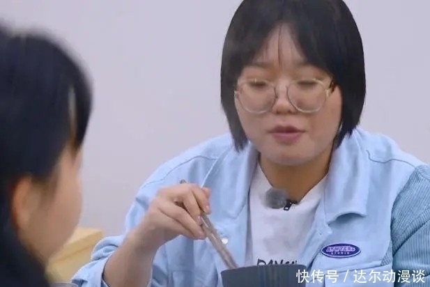 舒淇 《桃花坞》第一顿晚餐后,李雪琴花2个小时洗完所有餐具