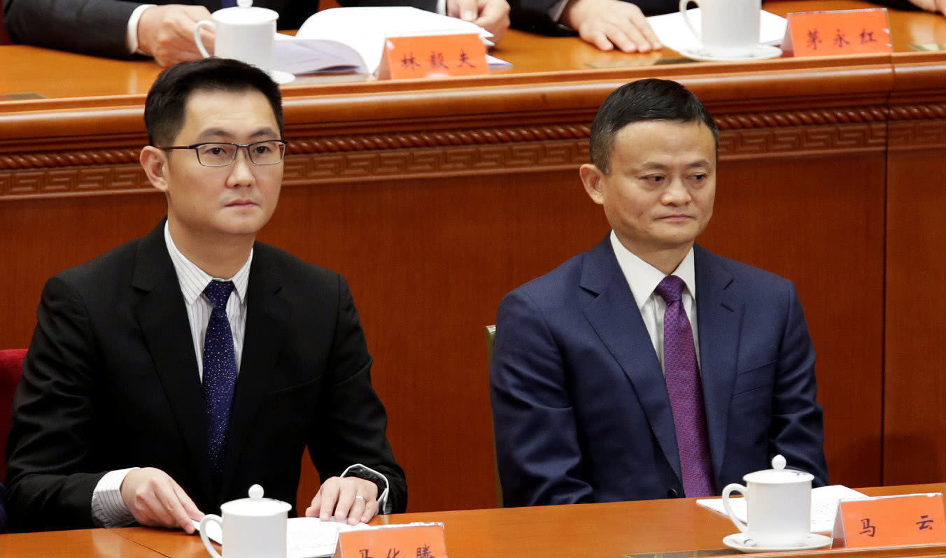 巨头|阿里巴巴和腾讯握手言欢,为什么一直斗法的两大巨头突然拥抱对方