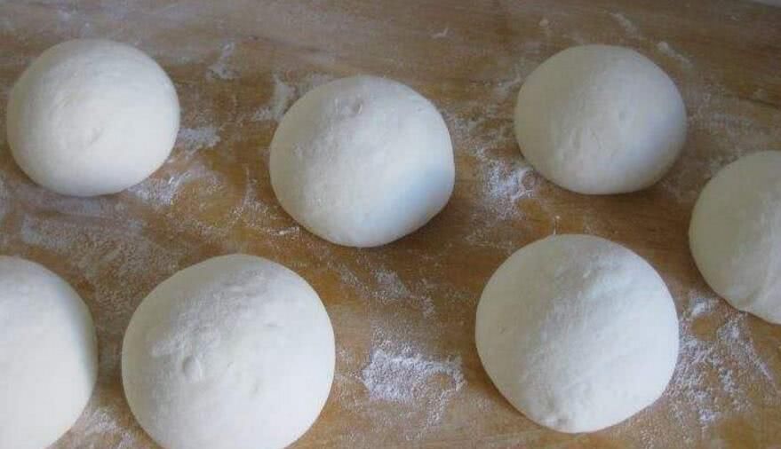 蒸“馒头”都知道加酵母,却不知道加它,滴几滴馒头又大又松软!