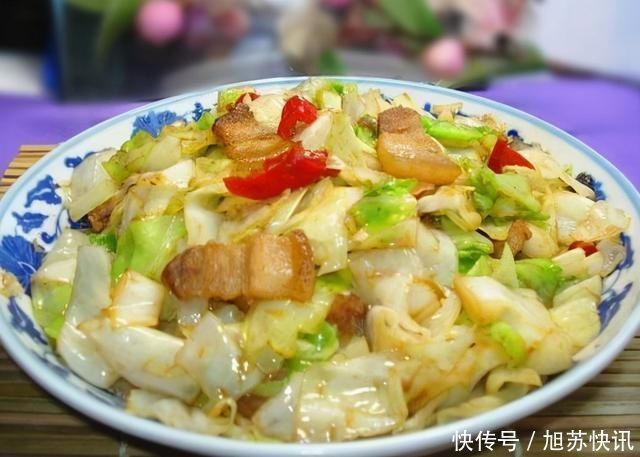 炒包菜别直接下锅,万万记住这“1步”,不仅更香,而且吃着更脆