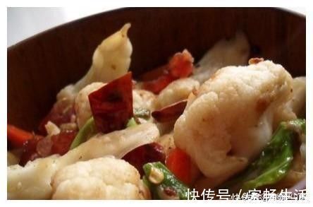 鹌鹑蛋|父亲节聚餐不用愁，教你12道菜做法，荤素搭配开胃好吃，家人爱吃
