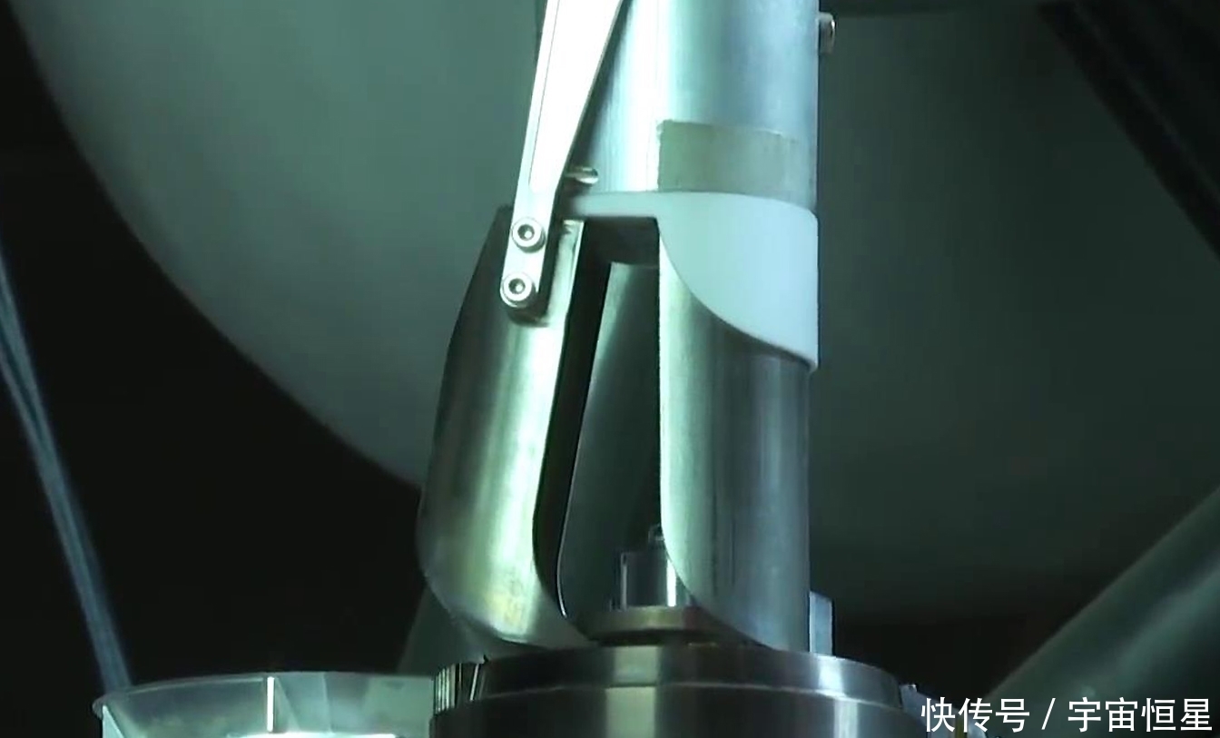 时隔数月！嫦娥五号新一批月面图像公开：机械臂横扫120度拍视频