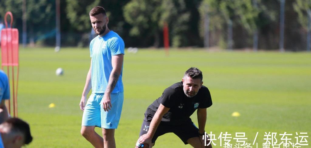 海港|不走了!中超外援:我想在中国长期生活,把家人都接过来住!