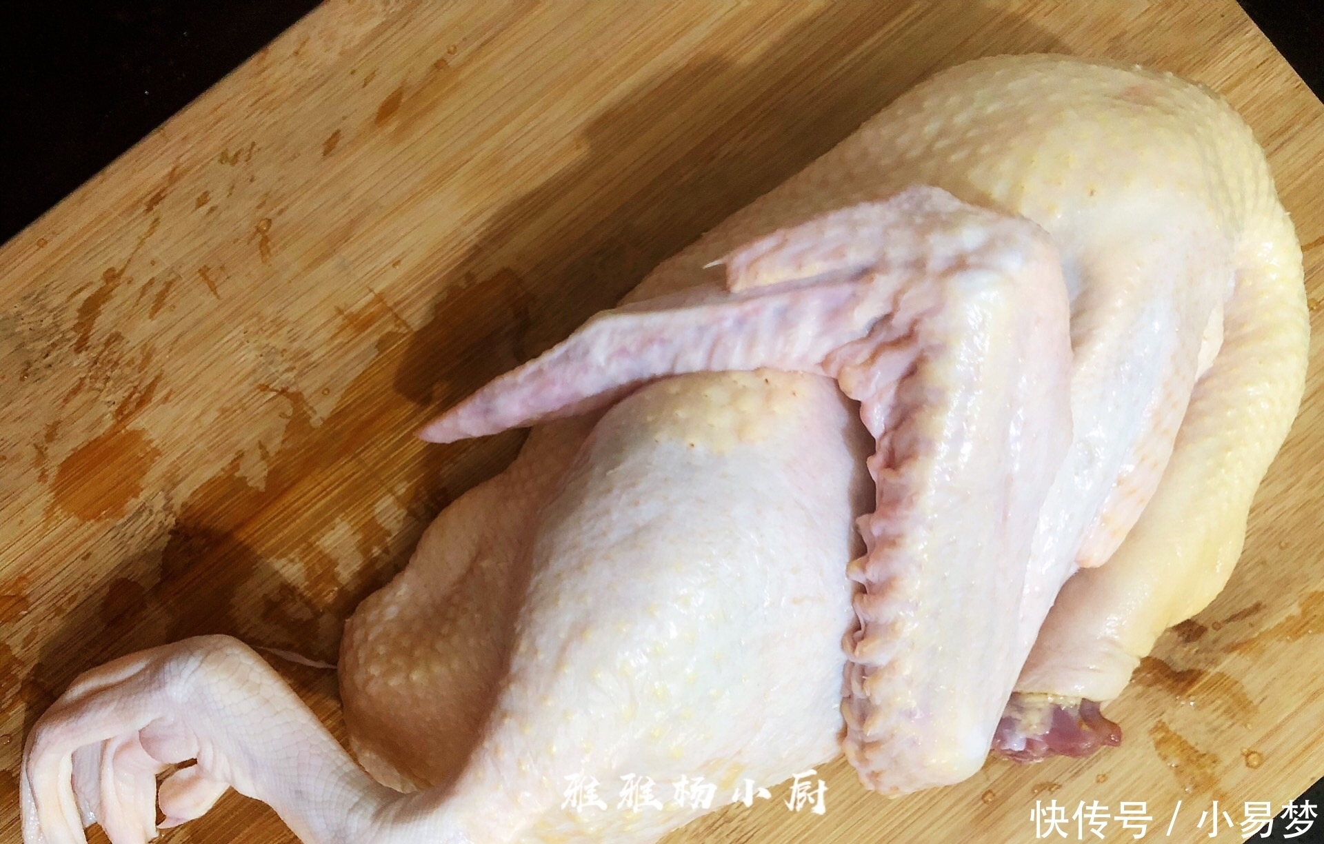 鸭肉和此是绝配,简单爆炒,香嫩开胃,润而不燥,下酒又下饭