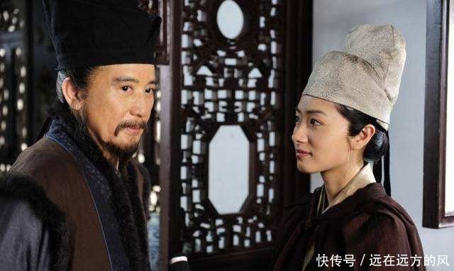 钧瓷|北宋年间,匠人们为何烧制出绝美钧瓷,因为他们掌握一种神秘釉料