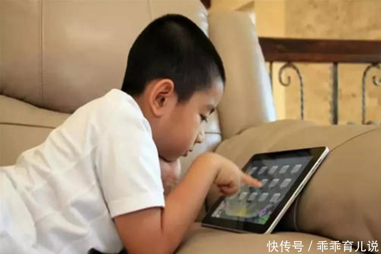 孩子大脑|科学证实:六种“坏习惯”是孩子变笨的潜在因素,不少家长默许了